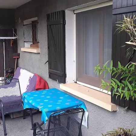 Apartment Dans Hameau Ugine